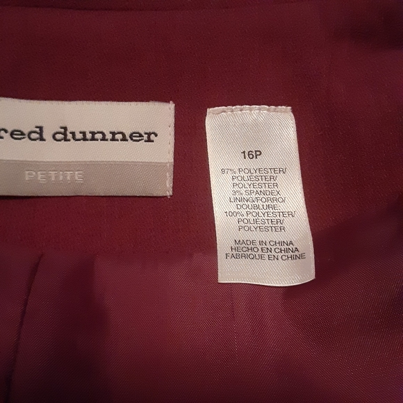 4 Piece Suit - Picture 3 of 9